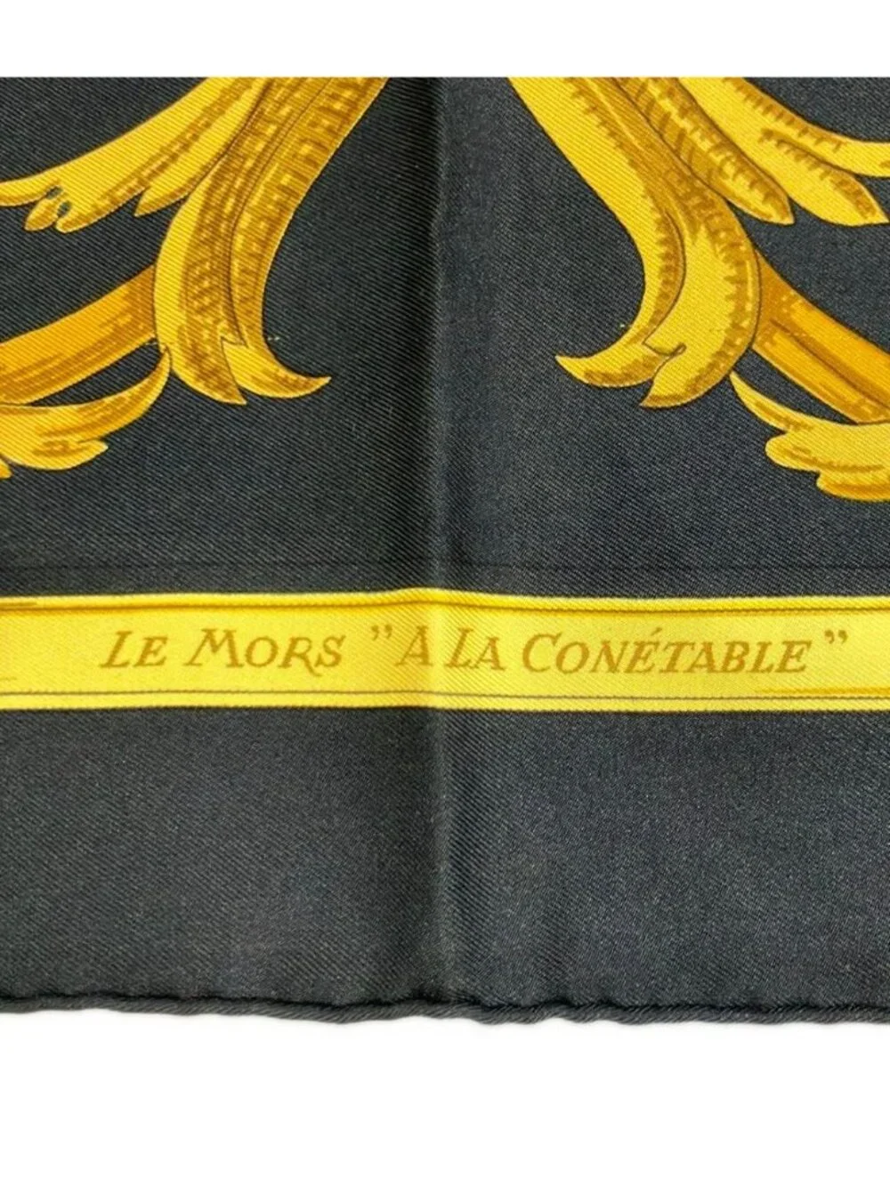 Hermes Scarf Silk 100% Carre 90 le Mors a la Conetable - Picture 4 of 6